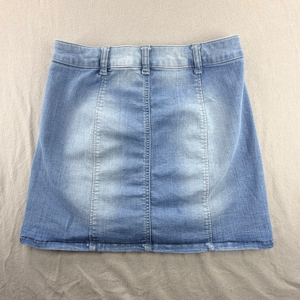 Denim Mini Button Down Skirt Light‎ Wash Gold Buttons - Picture 7 of 7